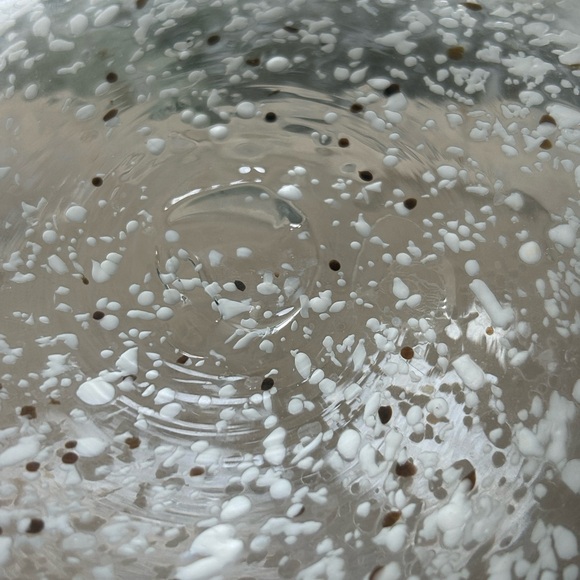 Large Vintage Handblown Speckled Art Glass Bowl - Picture 5 of 11